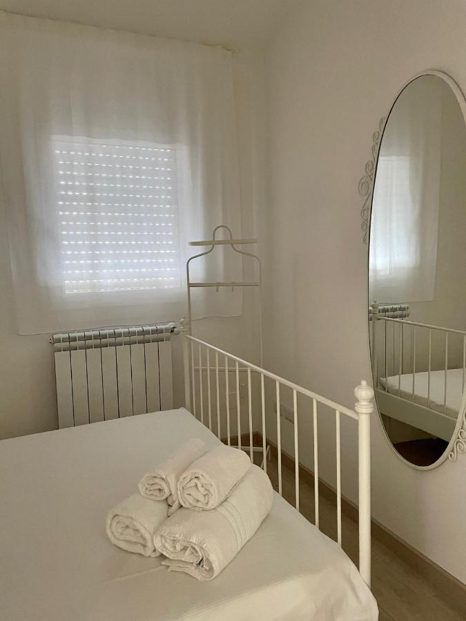 트라파니 Virgilio 82 - Penthouse With Terrace 아파트 외부 사진